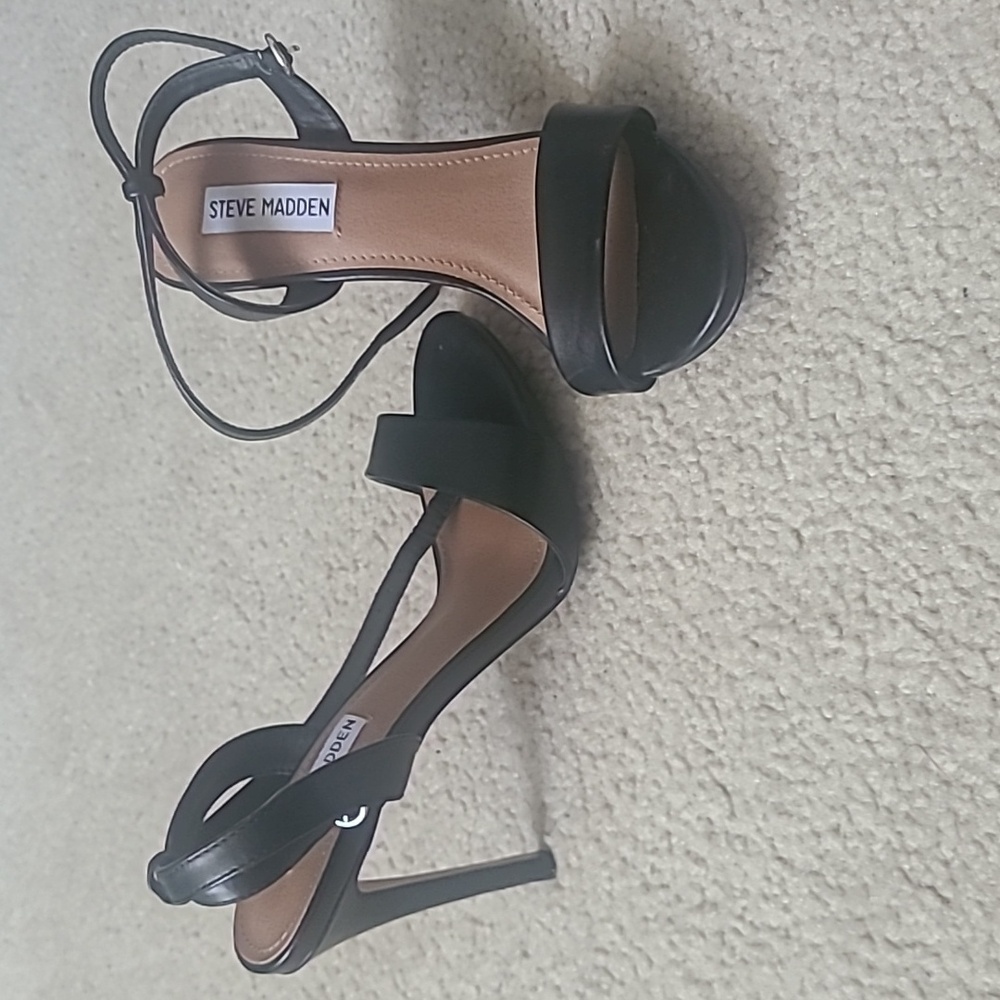 Steve Madden Ankle strap stiletto
